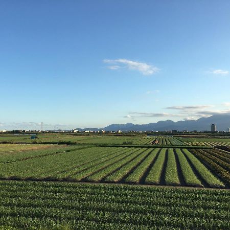 啾吉民宿河畔館 宜蘭五結8到14人包棟民宿 Yilan Eksteriør bilde
